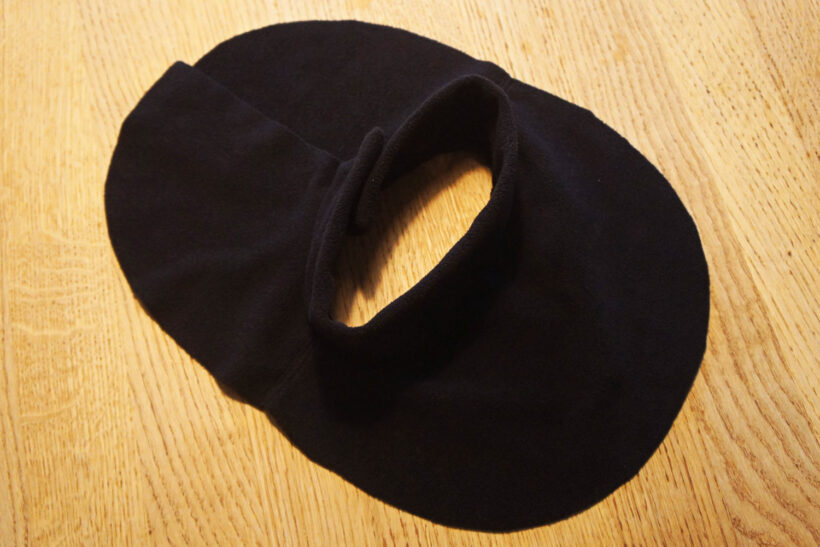 Praktisk halsedisse med velcro
