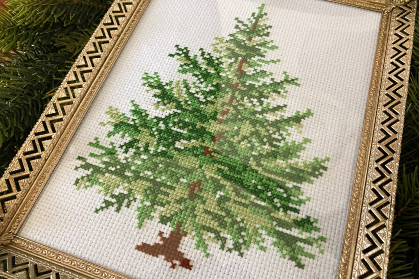 Broderet juletræ