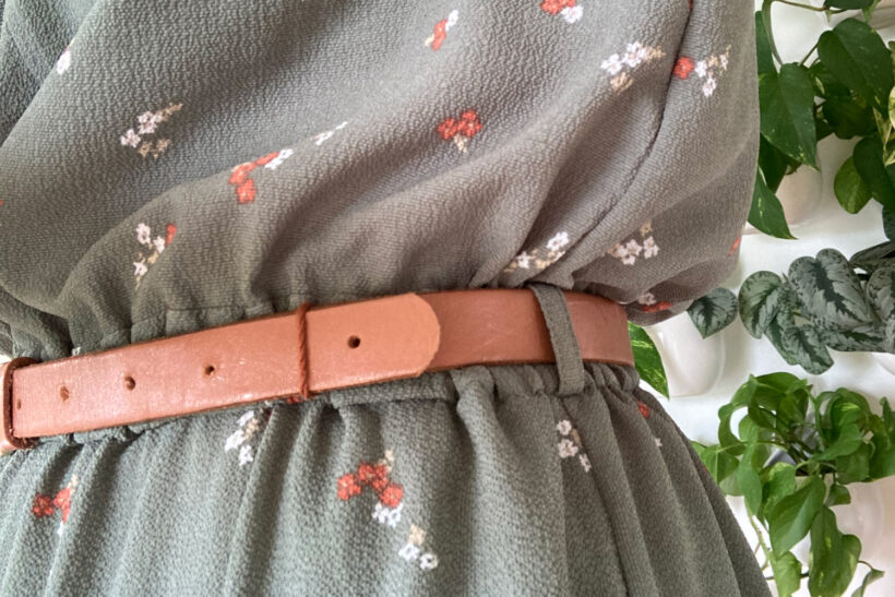 Grøn sommerkjole med blomster