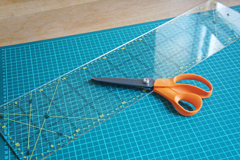 Patchwork lineal, skæremåtte og takkesaks 