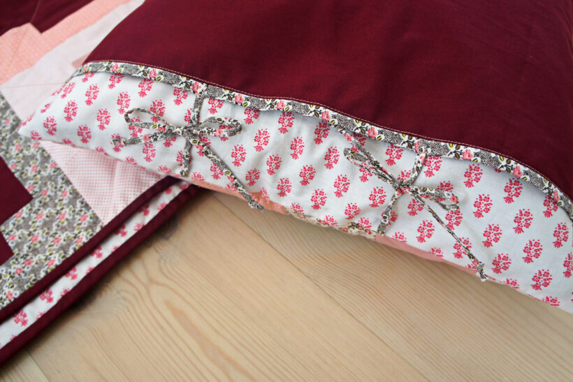 StyleDesignCreate: Pink blomstret patchwork babytæppe
