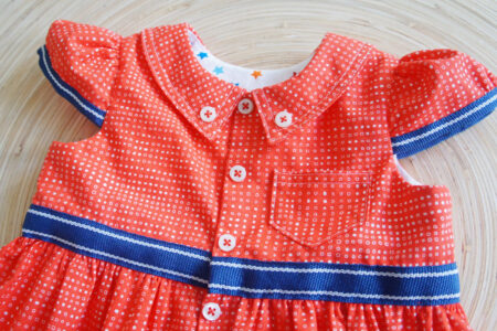 Rød button down skjorte kjole til baby